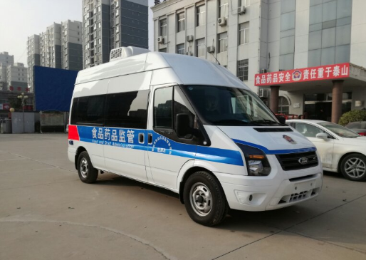 全順V348食品檢測(cè)車(chē)